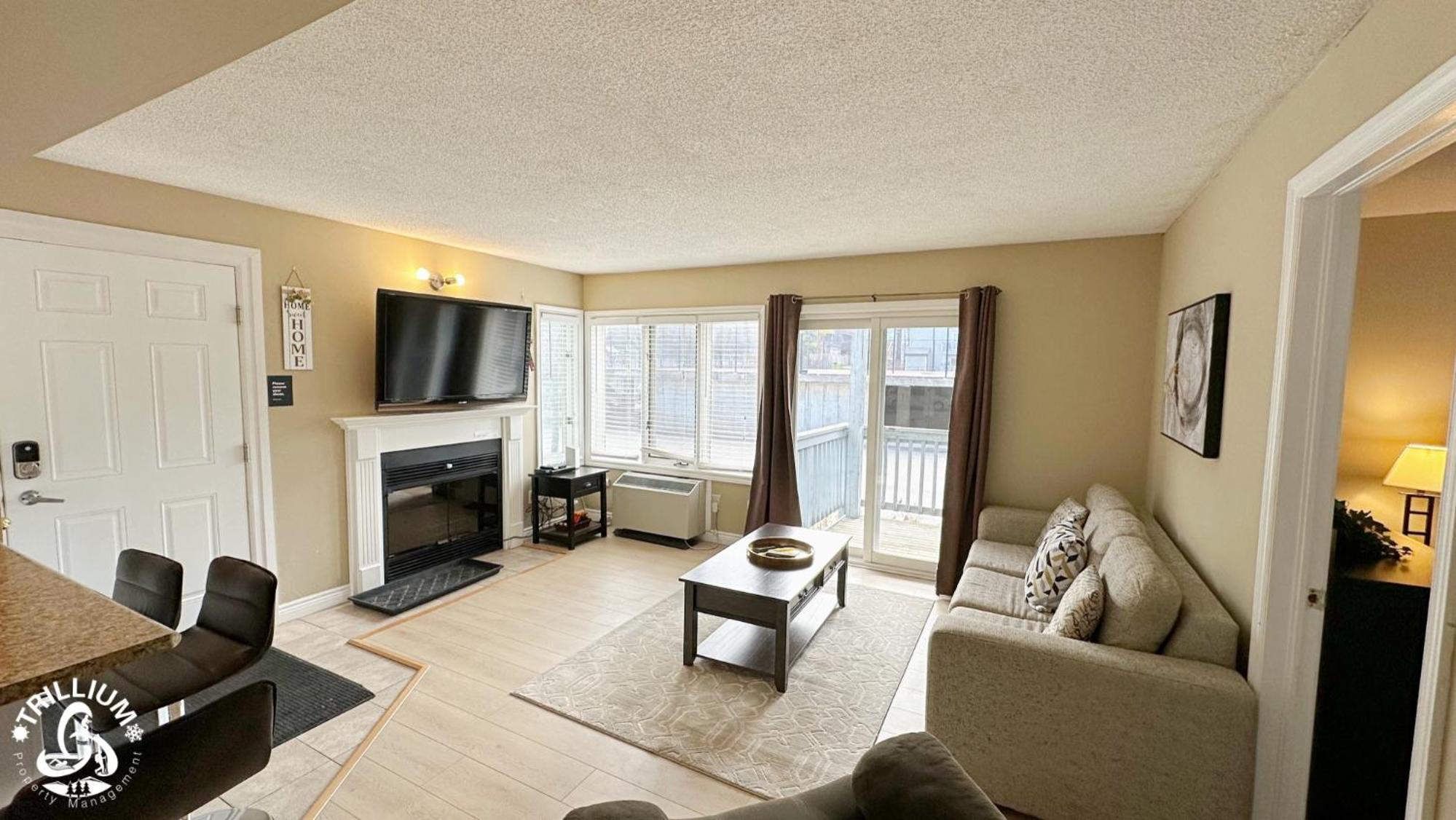Blue Mtn 1 Bedroom with Mountain View
