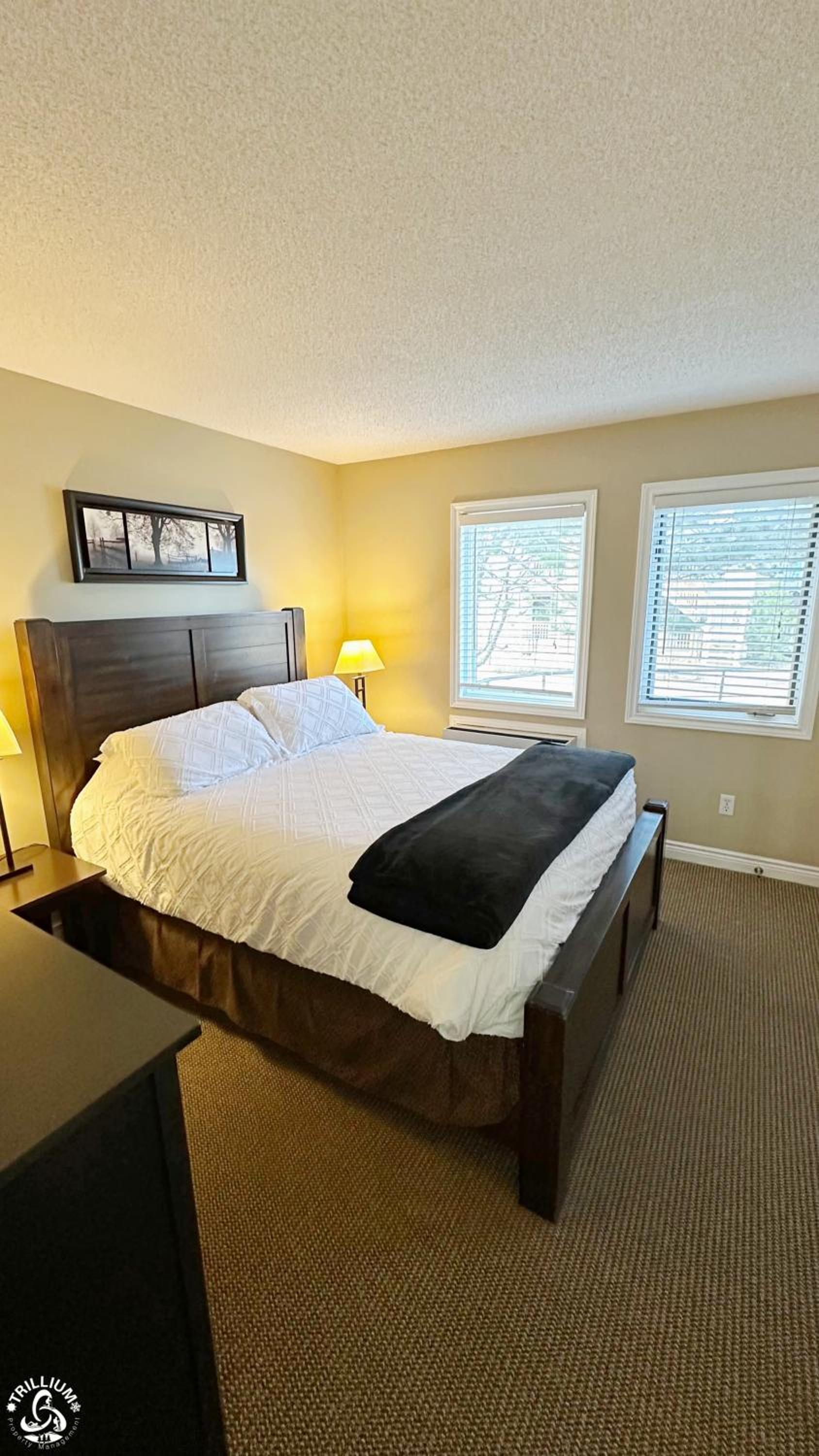 Blue Mtn 1 Bedroom with Mountain View