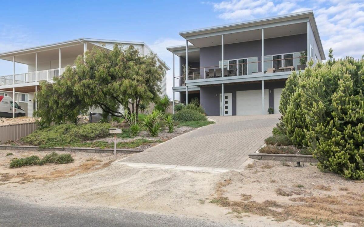 Beach Retreat Goolwa - BYO Linen - Near Beach - Fenced