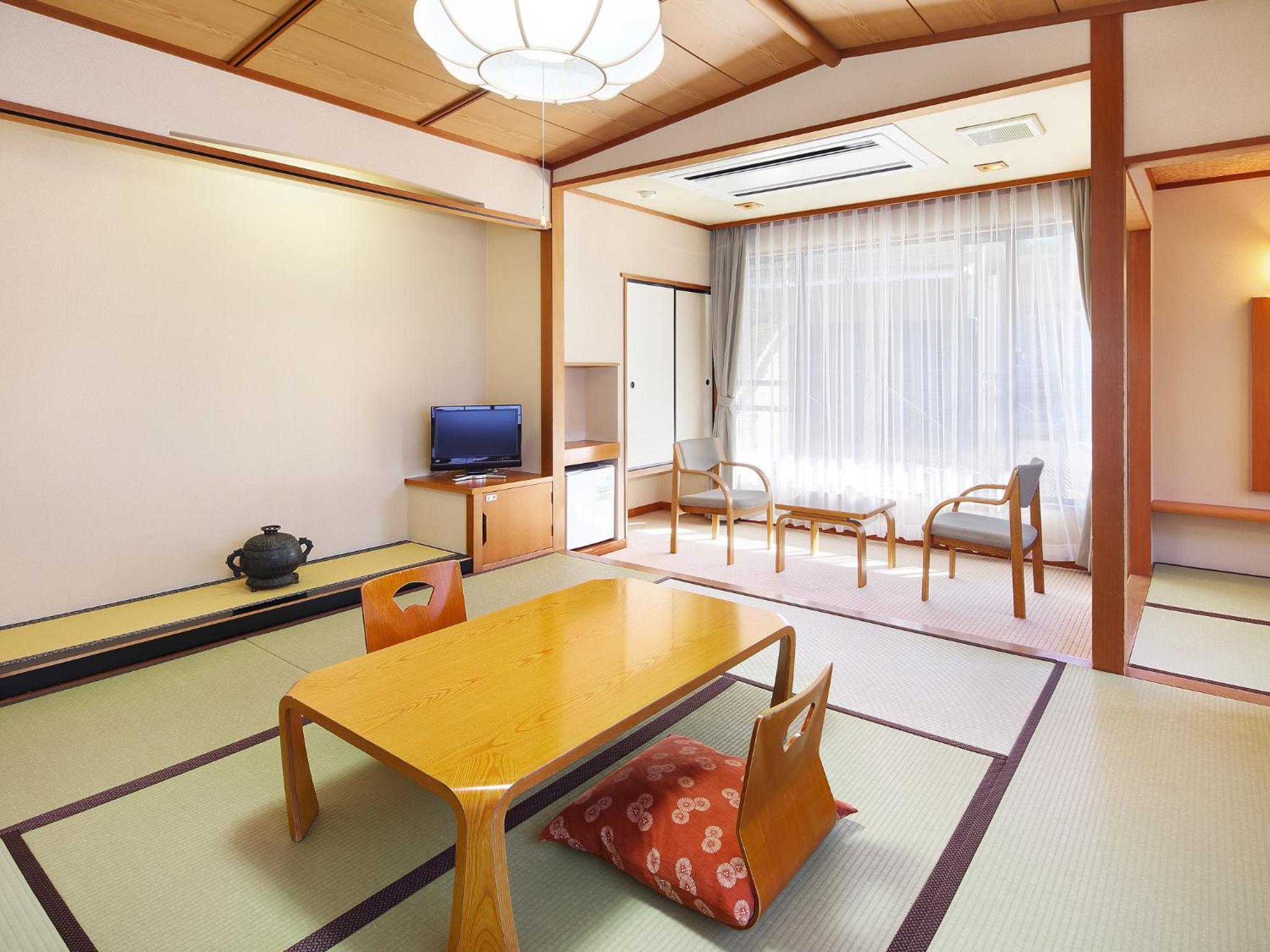 Hakonenomori Okada