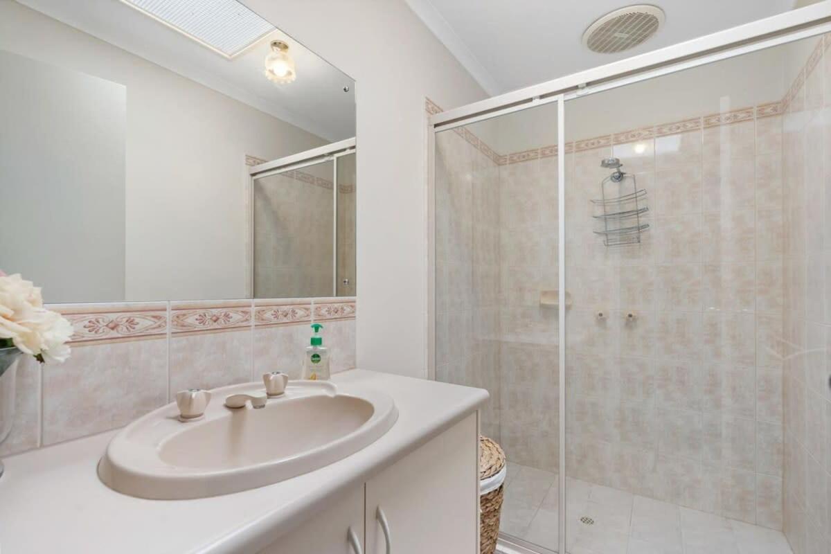 69 Shepherd Ave Goolwa South - BYO Linen