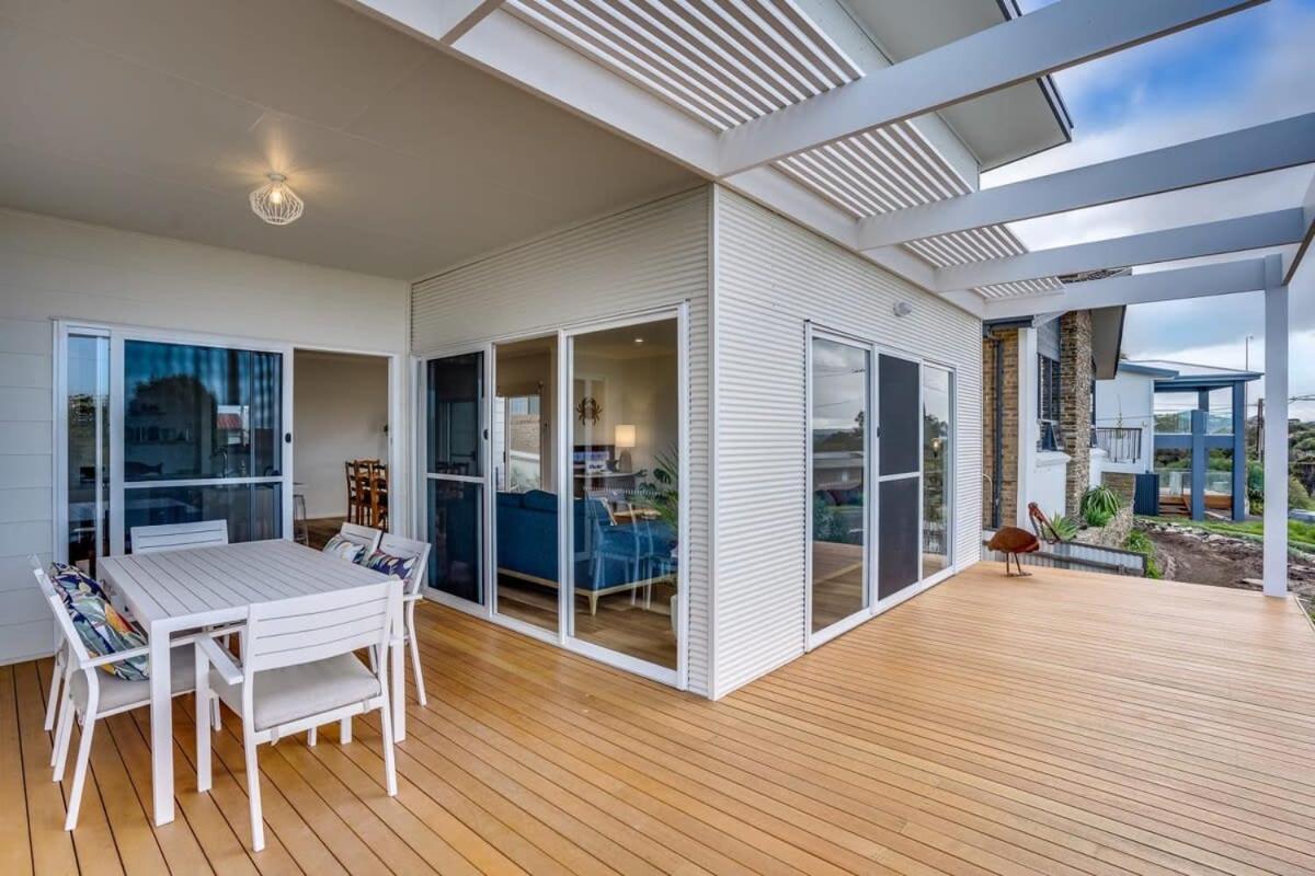 Encounter Bay - BYO Linen - Wi-Fi - Family Friendly - SeaViews