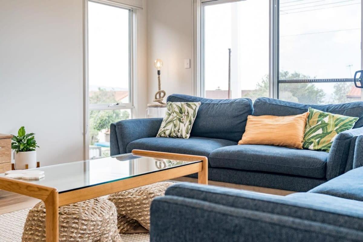 Encounter Bay - BYO Linen - Wi-Fi - Family Friendly - SeaViews