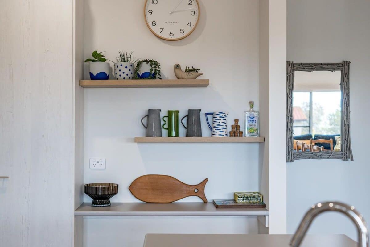 Encounter Bay - BYO Linen - Wi-Fi - Family Friendly - SeaViews