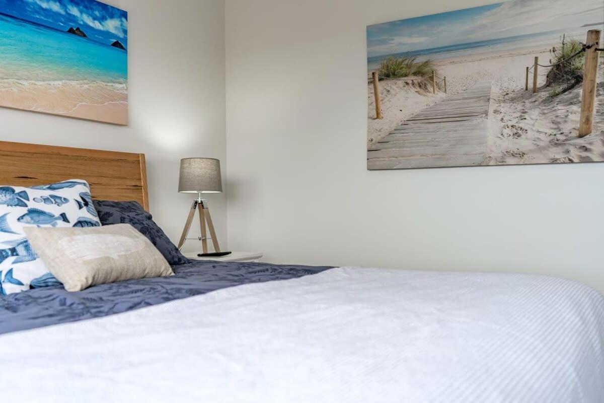 Encounter Bay - BYO Linen - Wi-Fi - Family Friendly - SeaViews