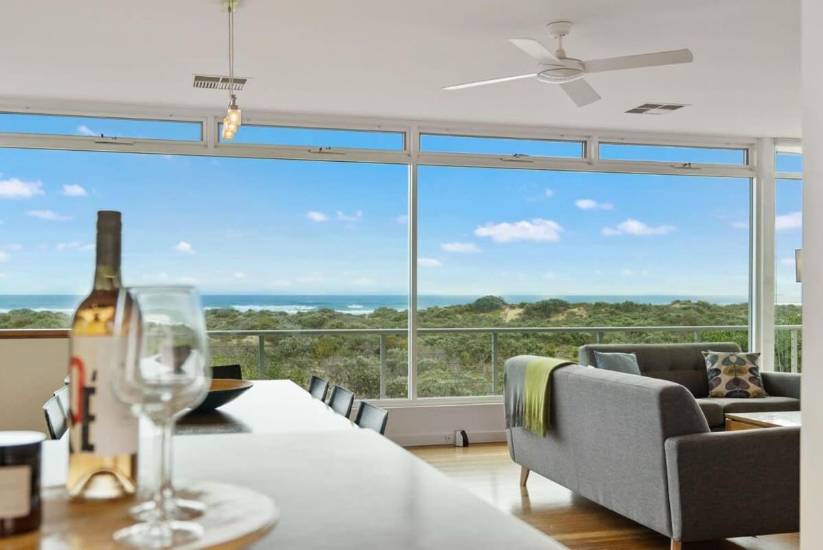 Absolute Luxury Beachfront - Middleton - BYO Linen