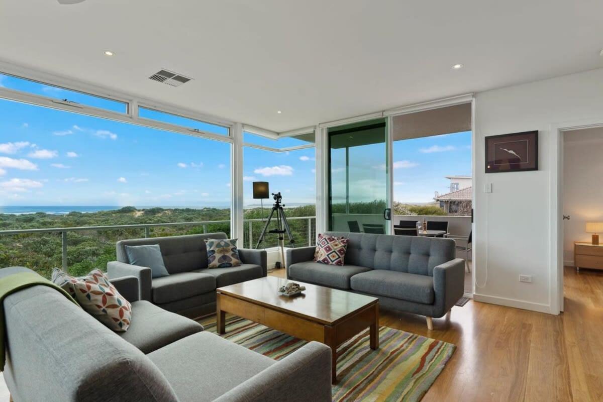 Absolute Luxury Beachfront - Middleton - BYO Linen