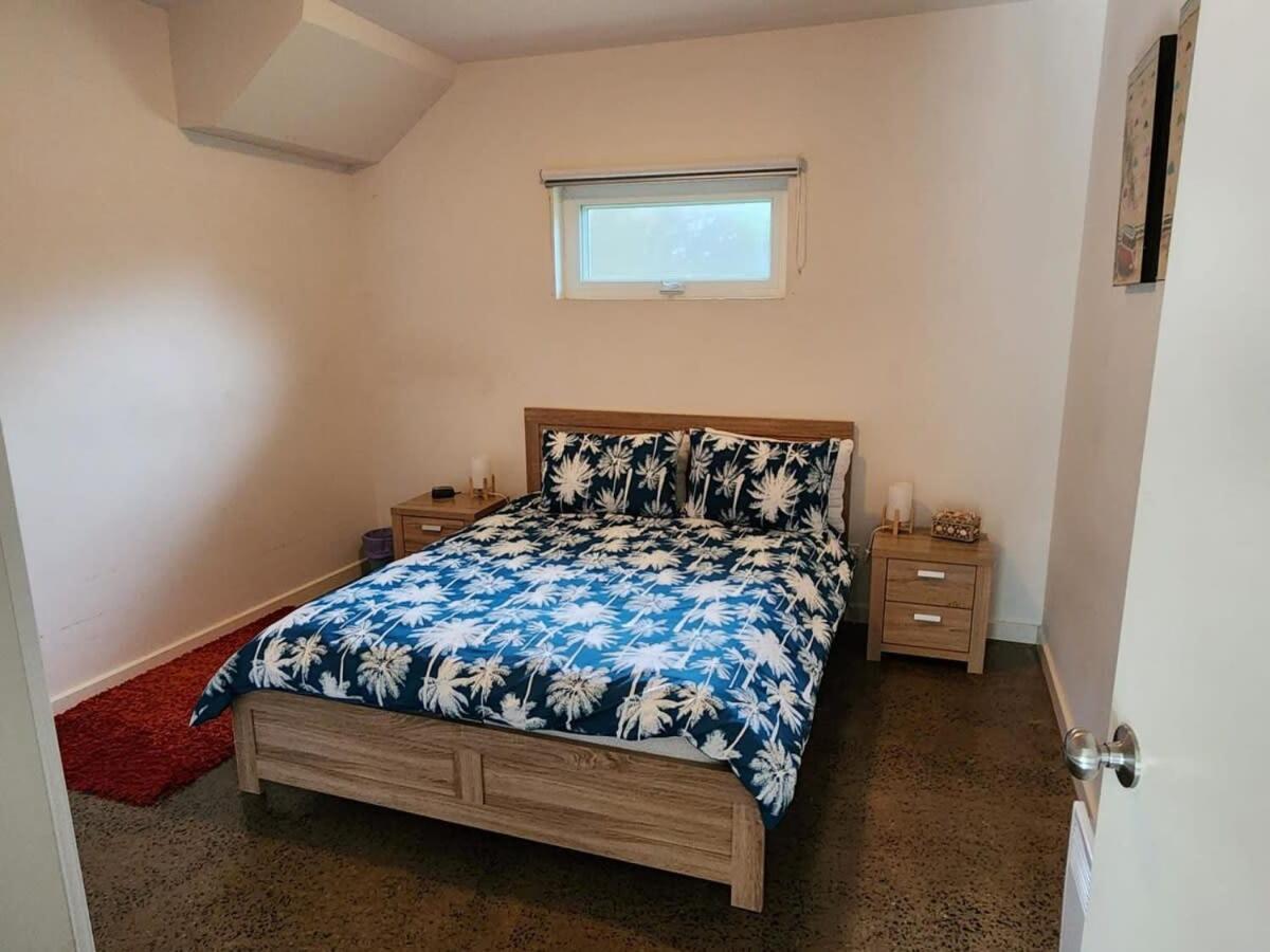 Absolute Luxury Beachfront - Middleton - BYO Linen