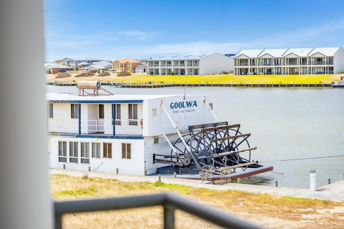 Hindmarsh Island - Linen Included - Waterfront - Luxury