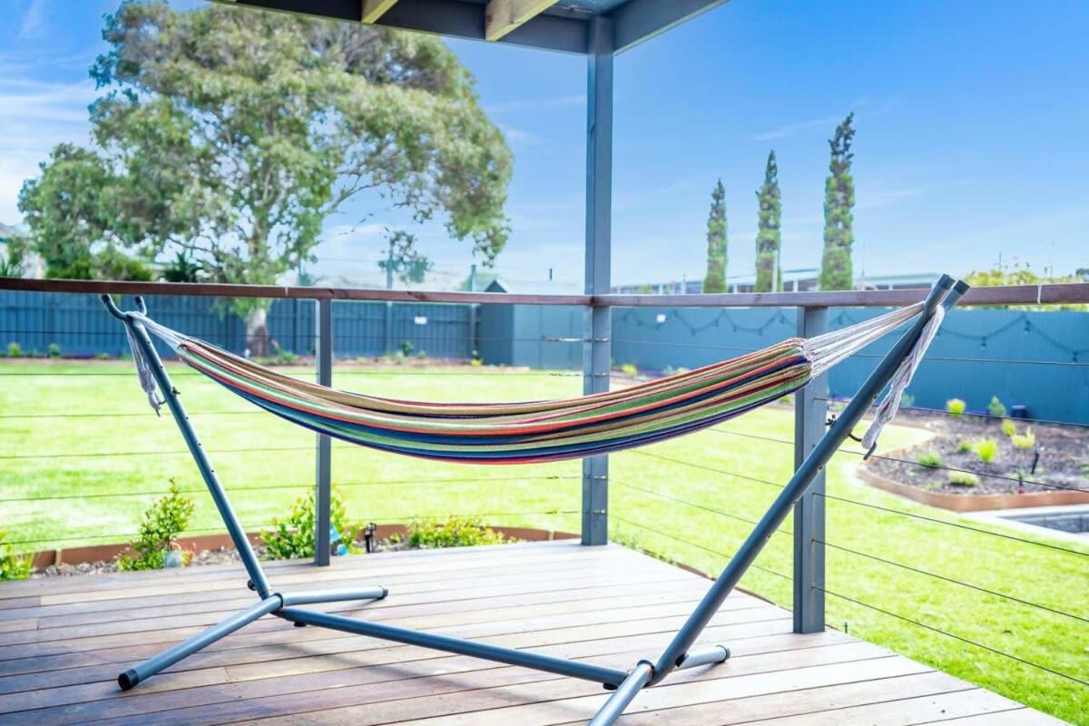 Shanti - 4 Channon St Port Elliot BYO Linen