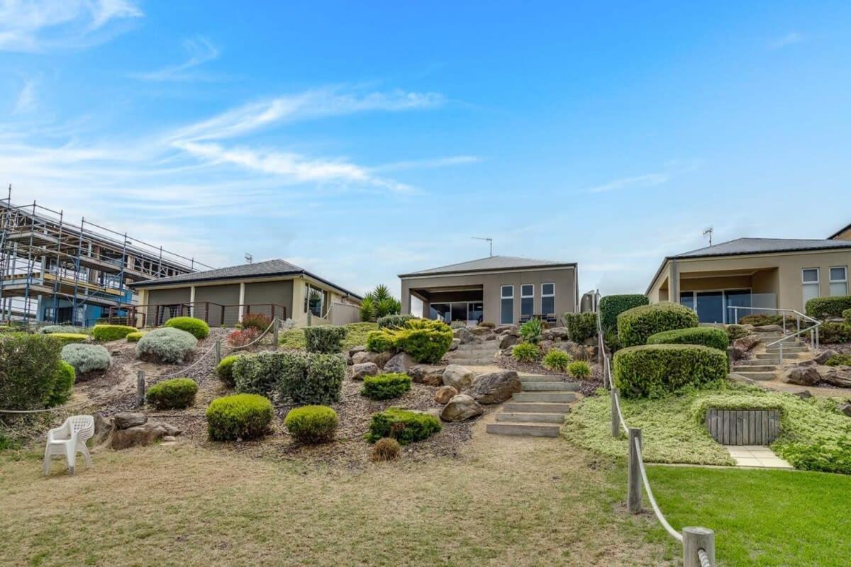 Beautiful Island Blanche Pde Hindmarsh Island - BYO Linen - WiFi