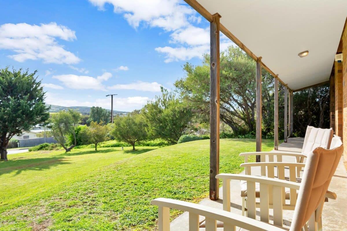 3 Seagull - BYO Linen - Beachfront Sand Dunes