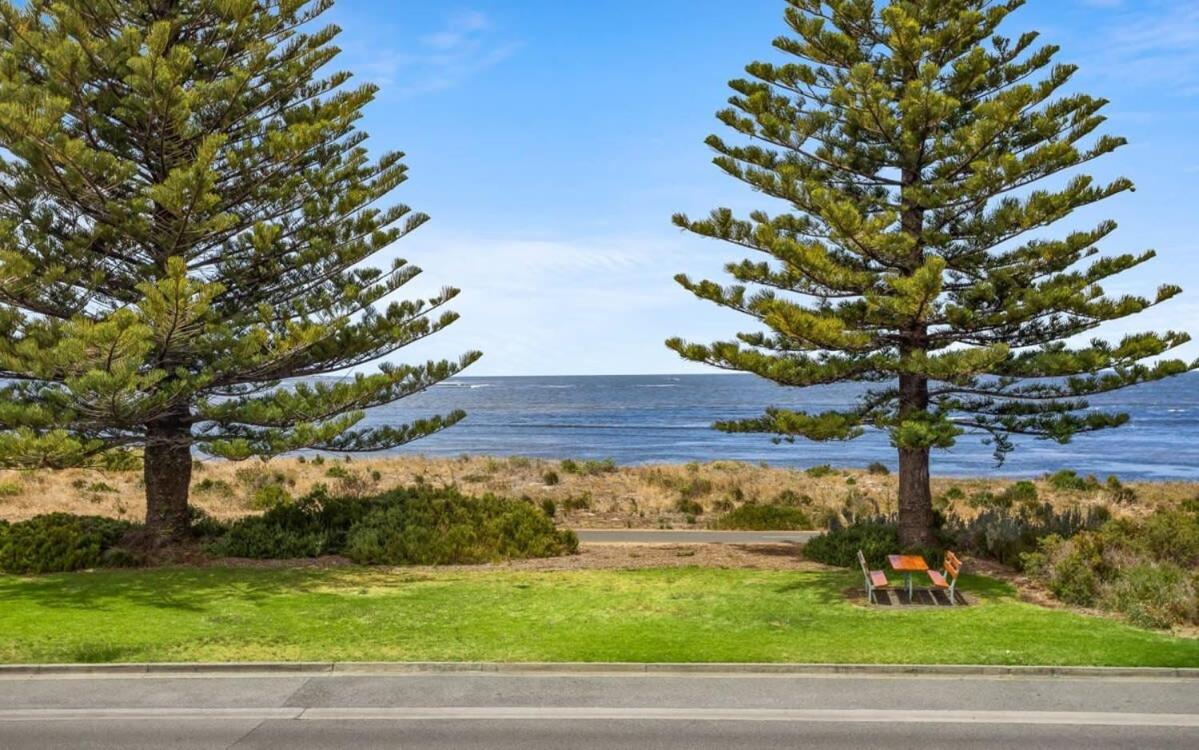 4A Franklin Pde Encounter Bay - BYO Linen