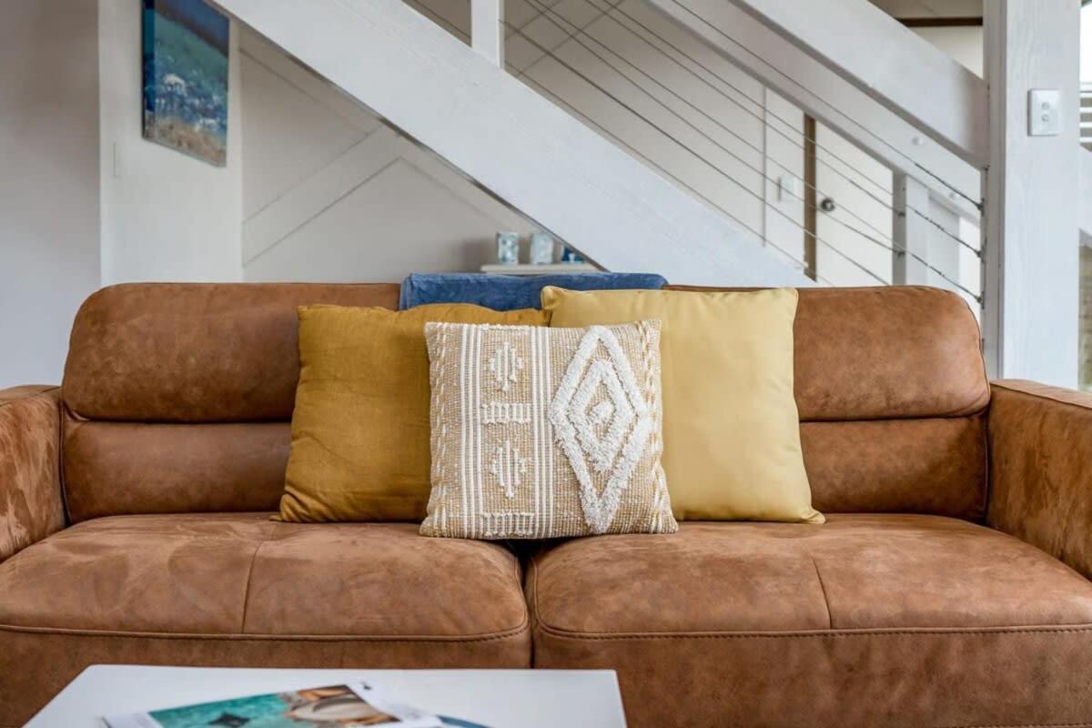 The Glass House 103 Bristow-Smith Ave Goolwa South - BYO Linen