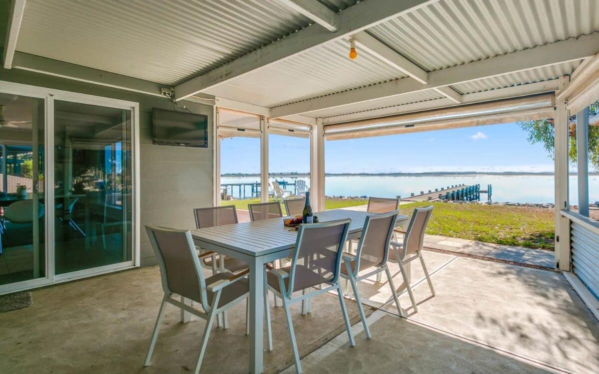 Water Front Haven-No Linen Included