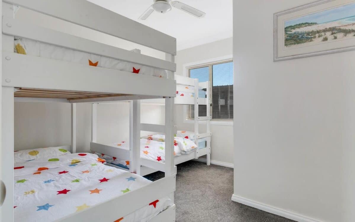 Water Front Haven-No Linen Included