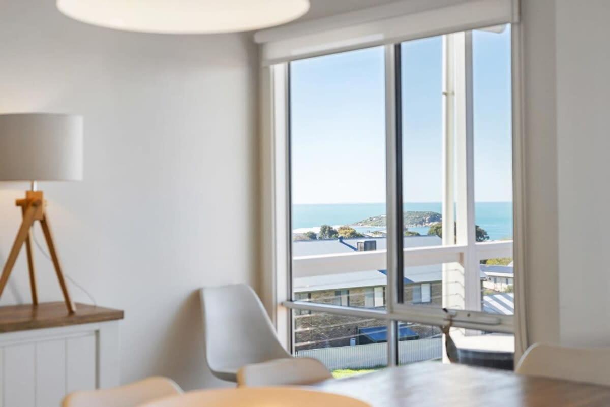 8 Davies St Encounter Bay - No Linen Included - Wi-Fi - Sea Views