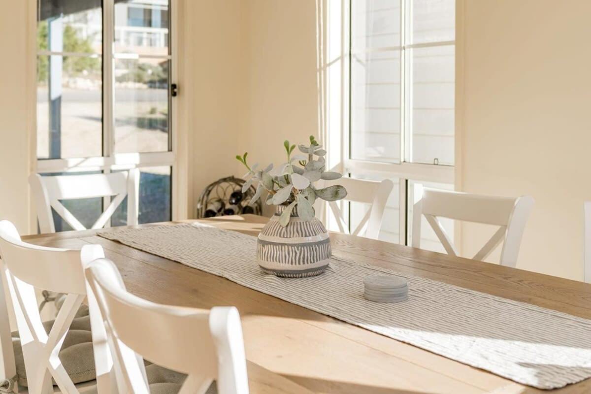 BONAVIVE Port Elliot - Luxury - Family - Township - No Linen Included