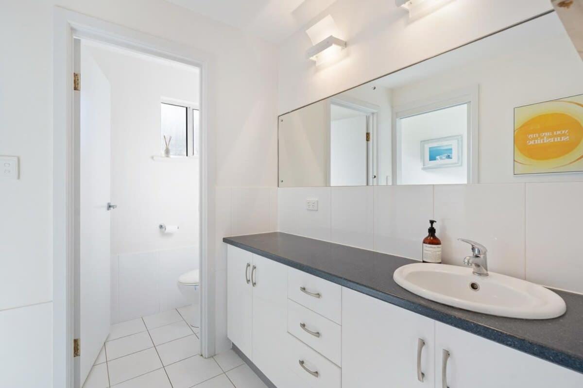 Relax at Middleton - No Linen Included - Pets Negotiable - Wi-Fi