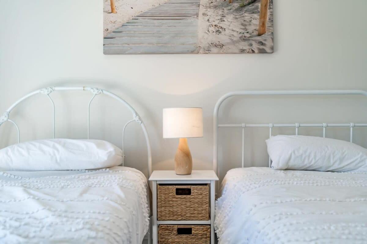 Relax at Middleton - No Linen Included - Pets Negotiable - Wi-Fi