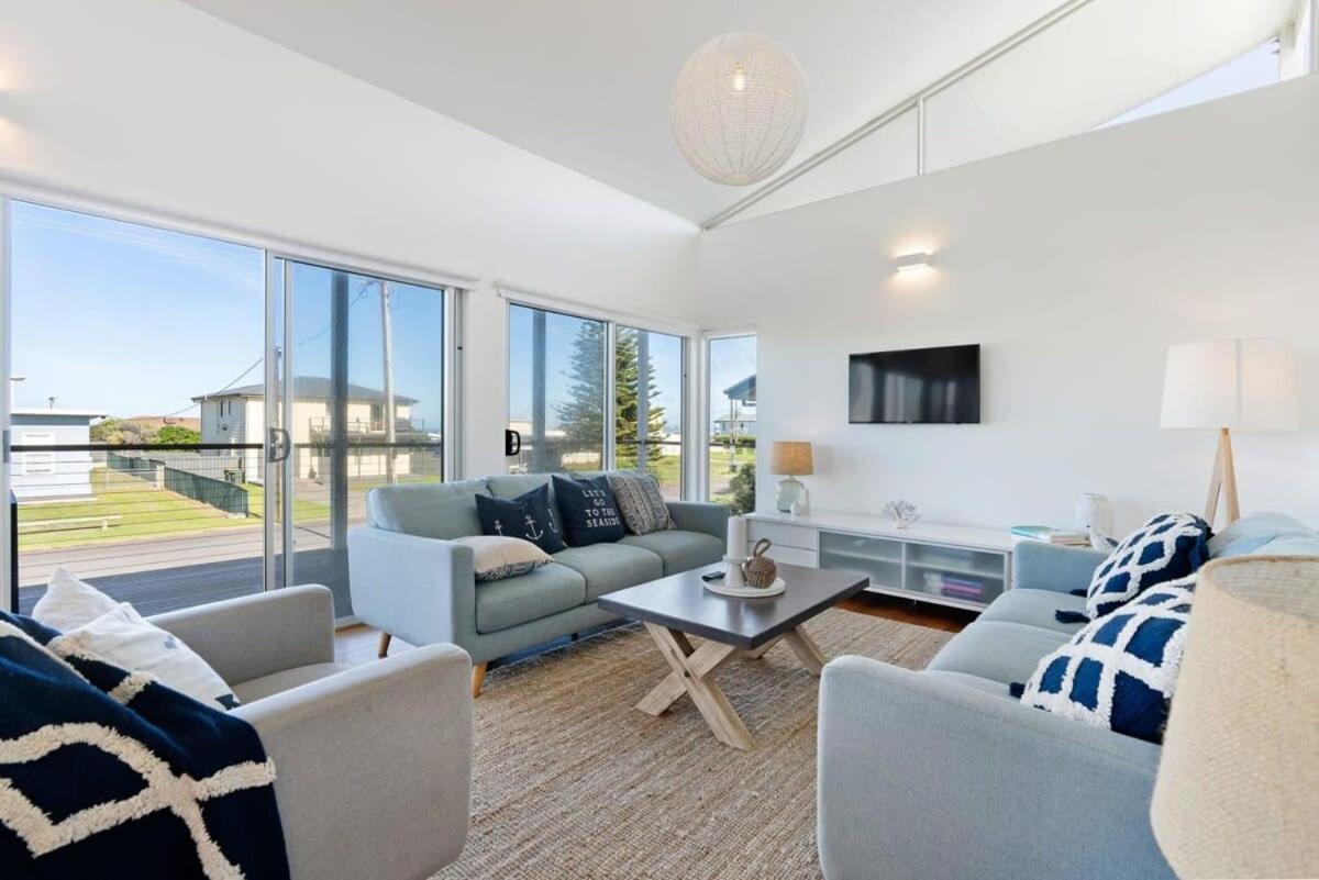 Relax at Middleton - No Linen Included - Pets Negotiable - Wi-Fi