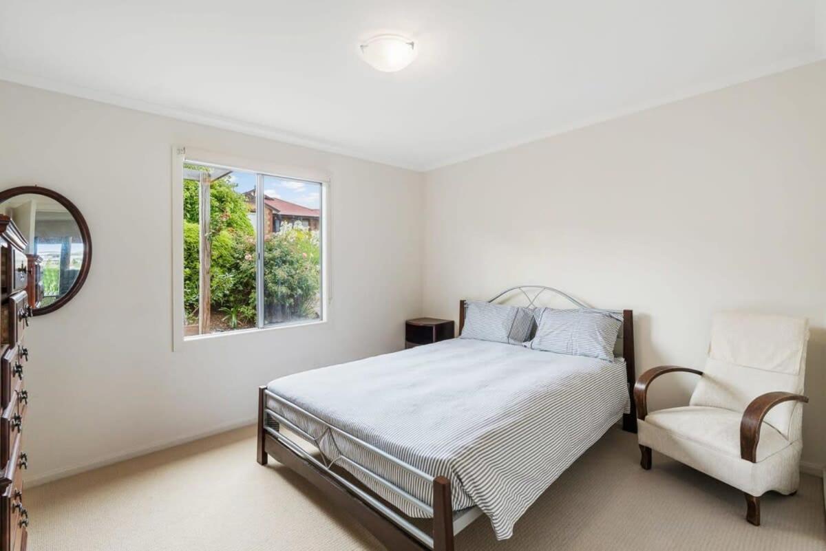 15 Cygnet Ct Encounter Bay - No Linen Included