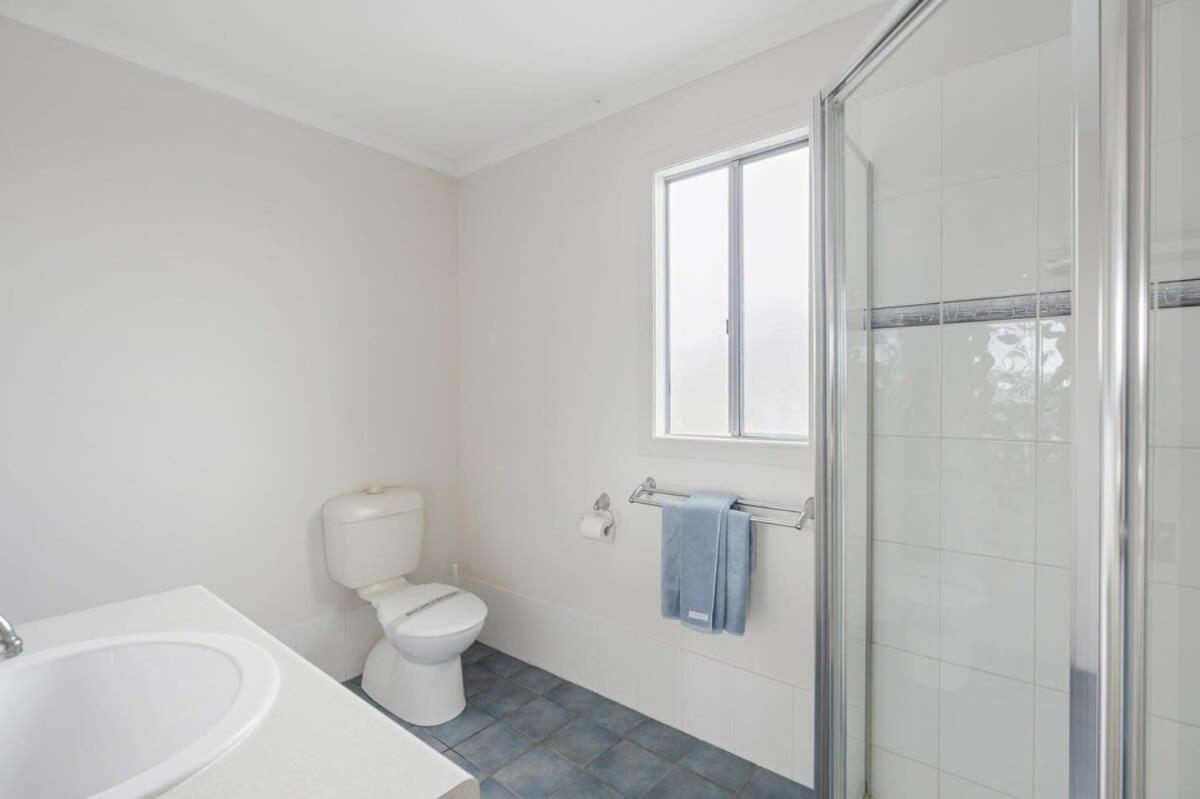 15 Cygnet Ct Encounter Bay - No Linen Included