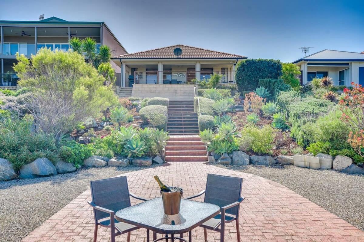 71 Blanche Pde Hindmarsh Island - No Linen Included