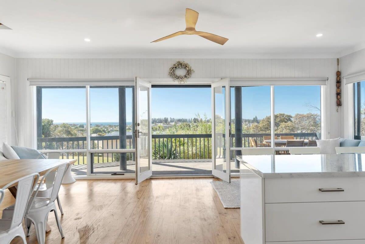 15 Lawson St Victor Harbor - Linen Included