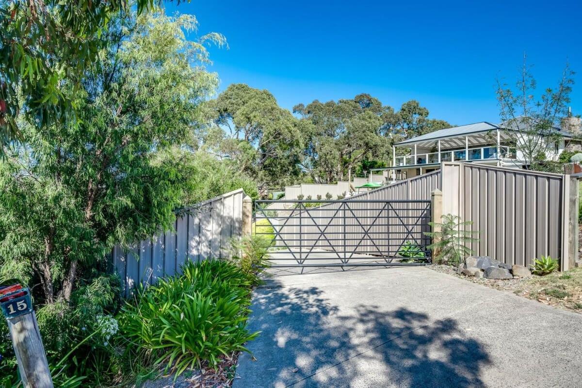 15 Lawson St Victor Harbor - Linen Included