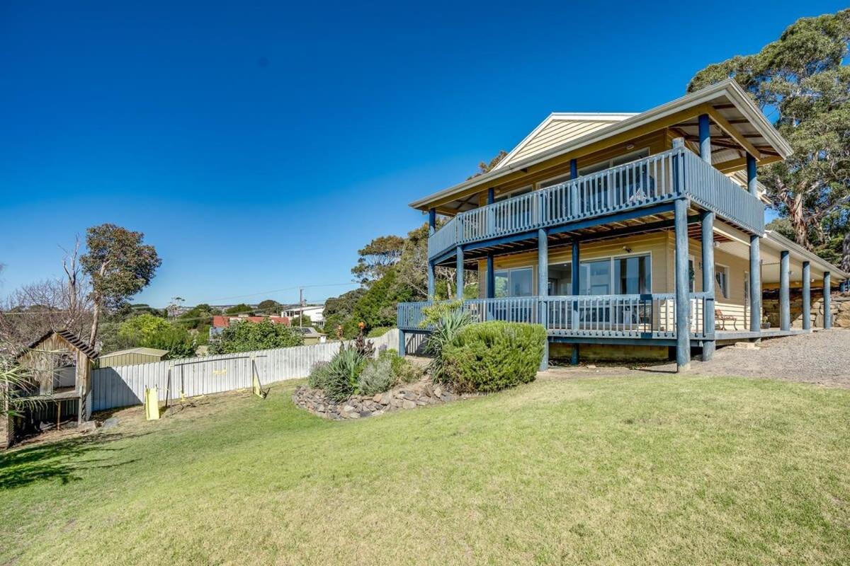 15 Lawson St Victor Harbor - Linen Included