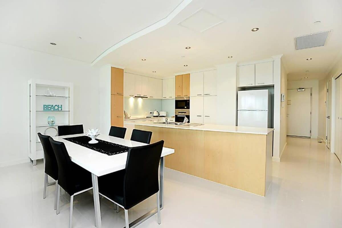 Gallery 7 - Town Centre - Wi-Fi - Linen Included