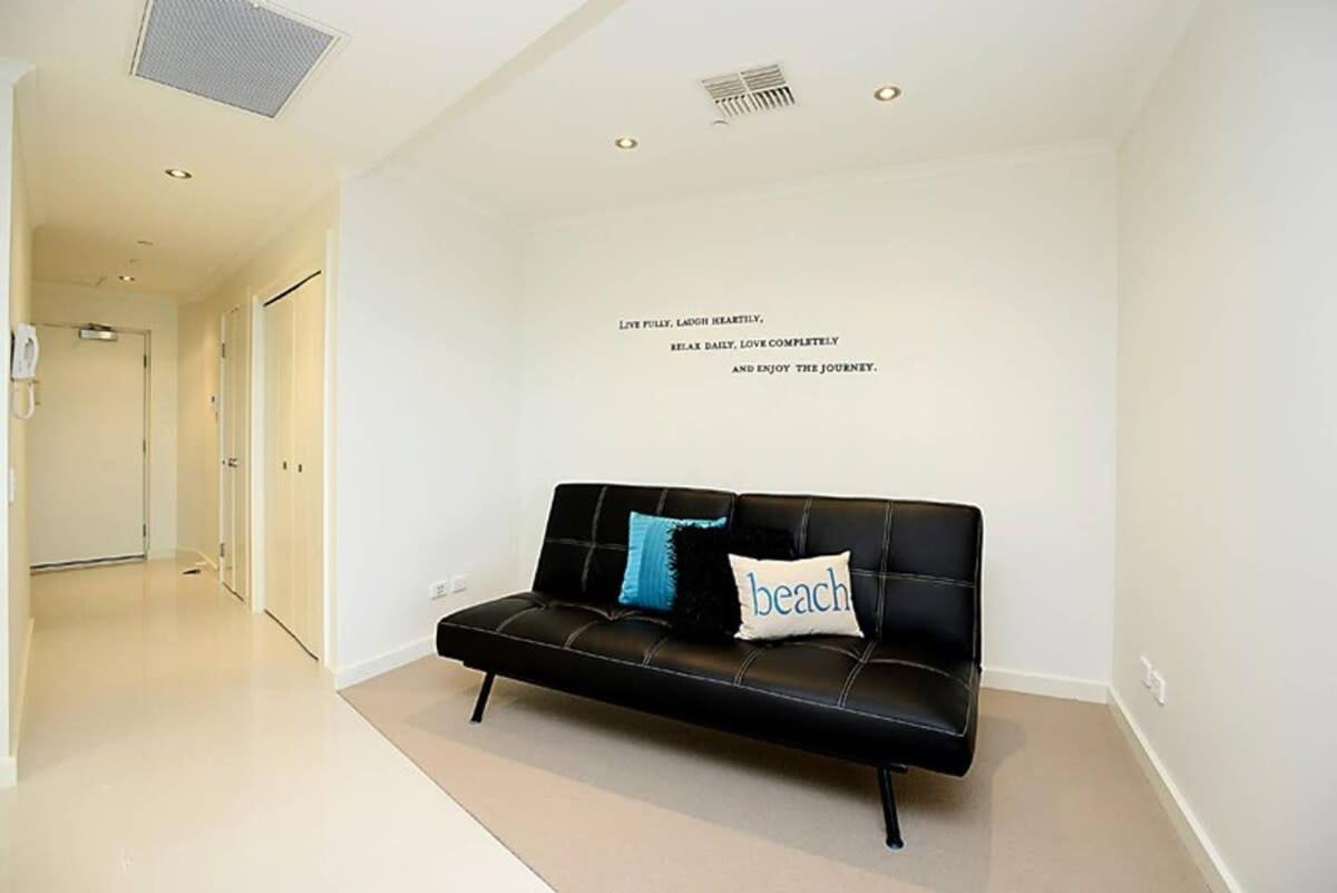 Gallery 7 - Town Centre - Wi-Fi - Linen Included