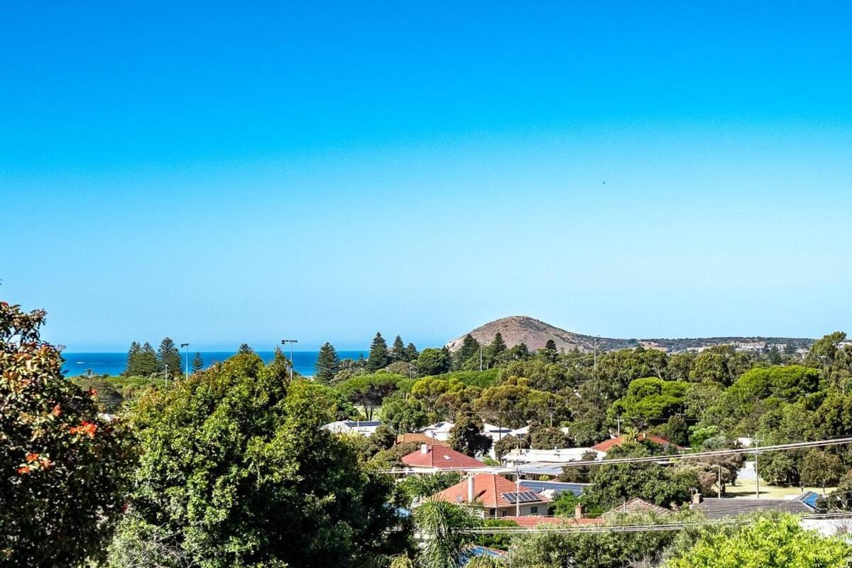 15 Lawson St Victor Harbor - Linen Included