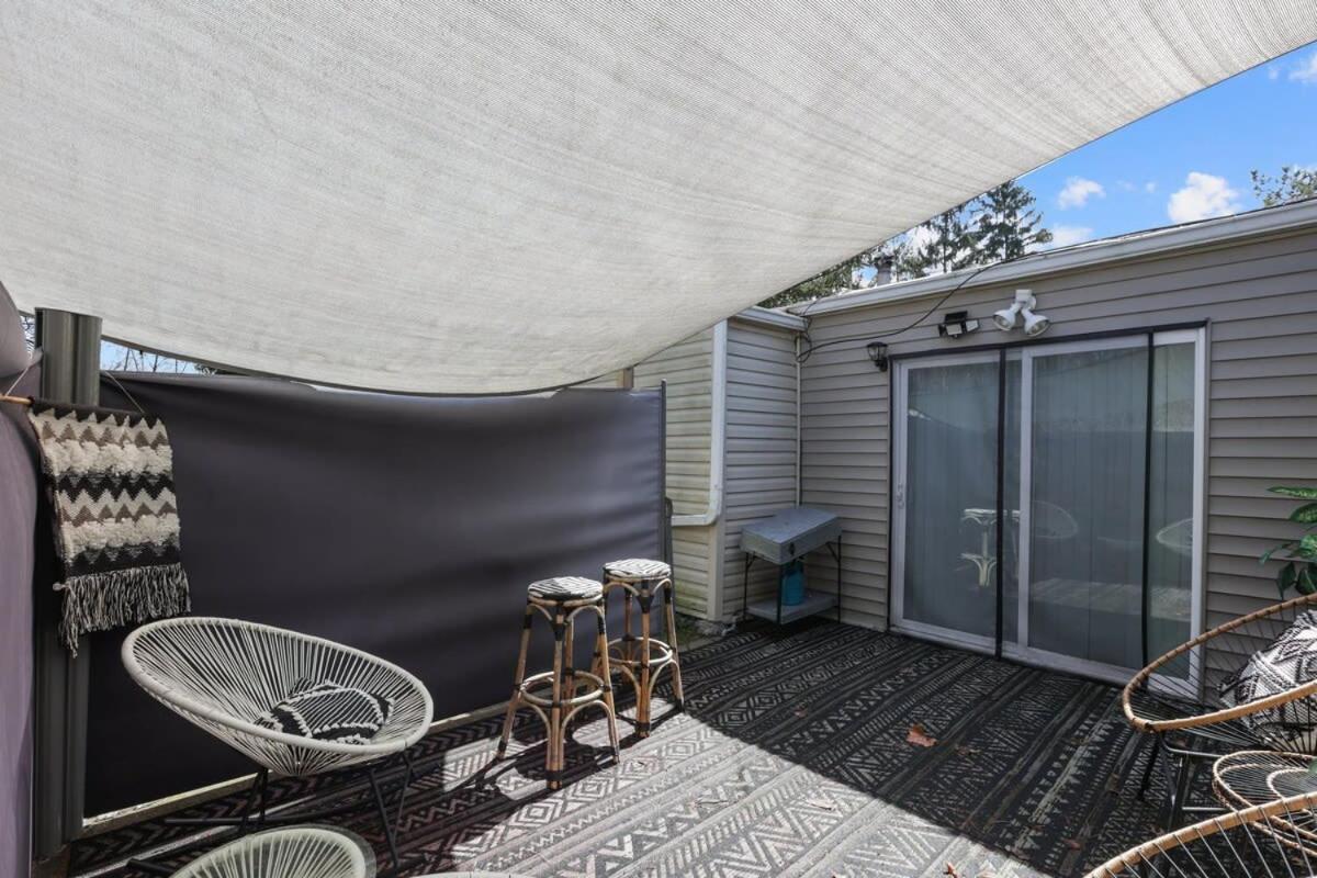 The Blue Door Dream - Stunning design Very Quiet view 3