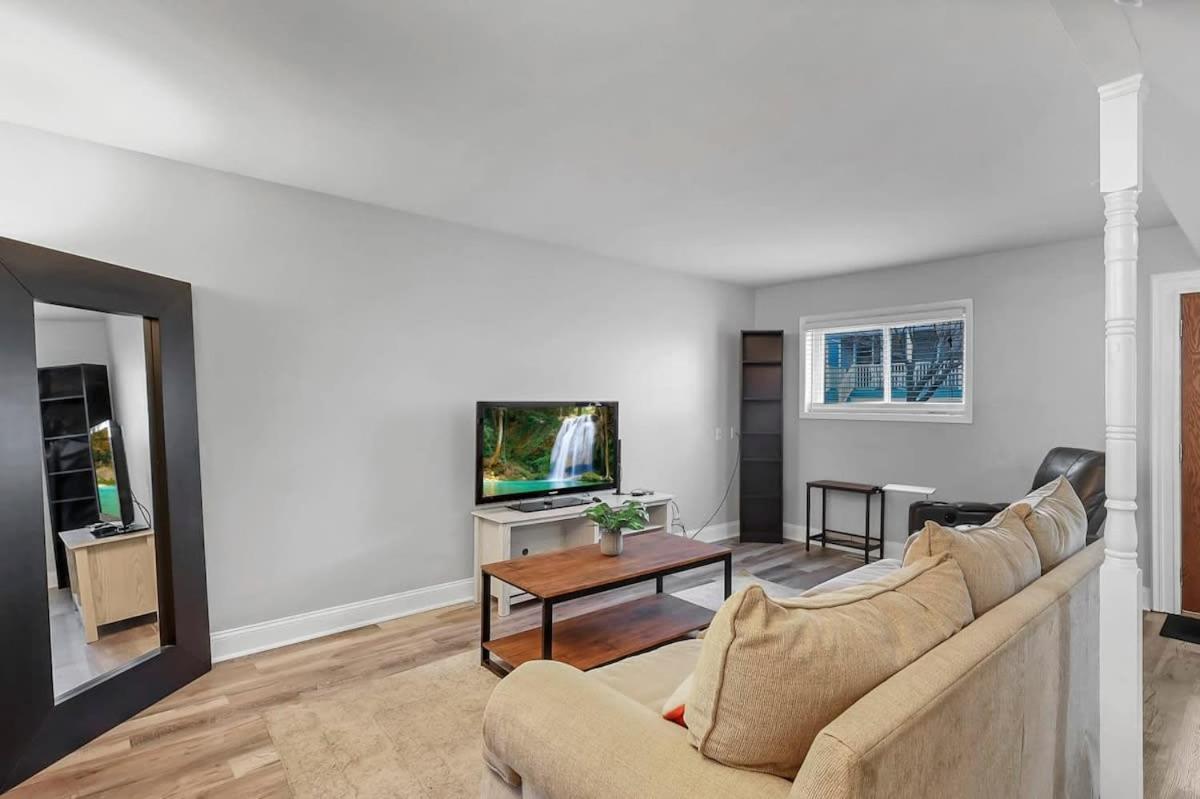 German Village Hidden Gem - 3 BR, Parking l Value view 3