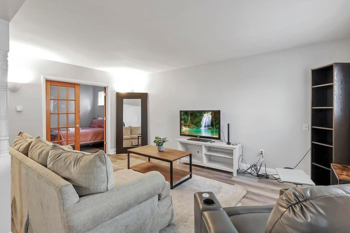 German Village Hidden Gem - 3 BR, Parking l Value view 2