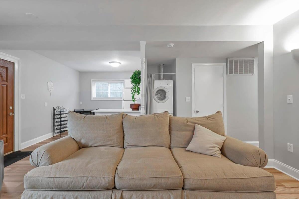 German Village Hidden Gem - 3 BR, Parking l Value view 4