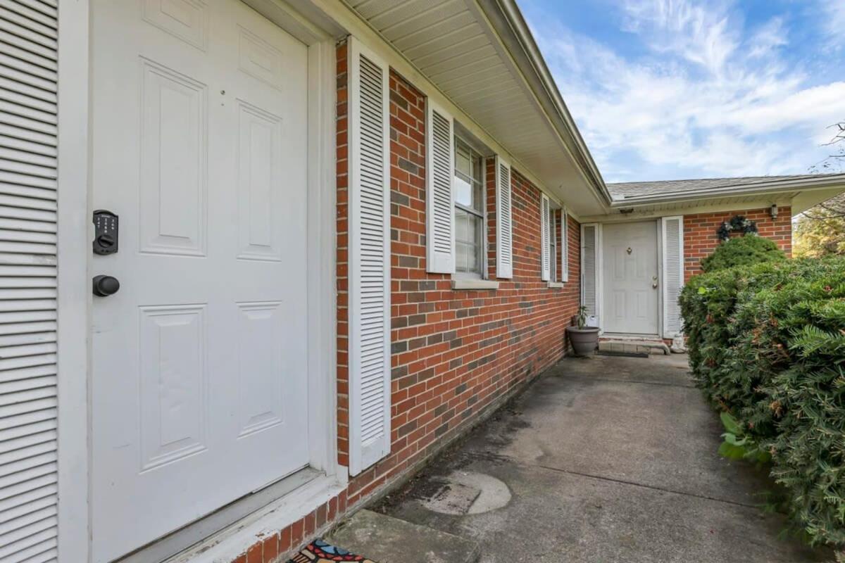 Housepitality - The Gahanna Ranch - 3 BR - Airport view 5