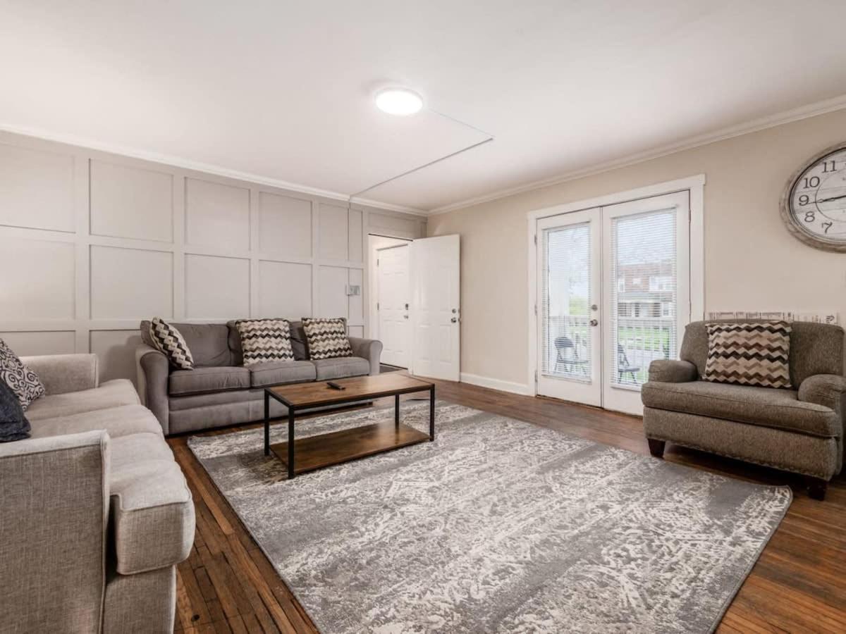 Stay in the Palazzo in OSU! 10 BEDS! view 2