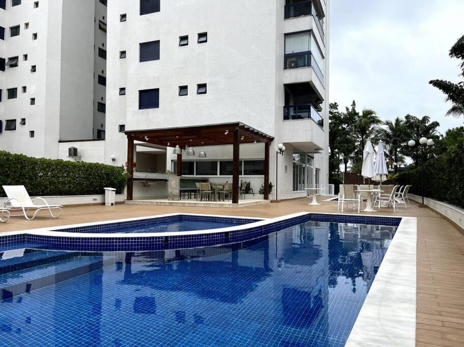 Riviera Renovado 250m da praia