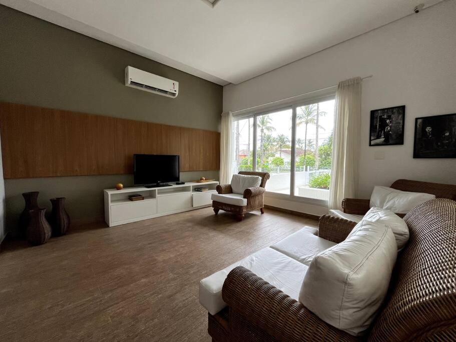 Riviera Renovado 250m da praia