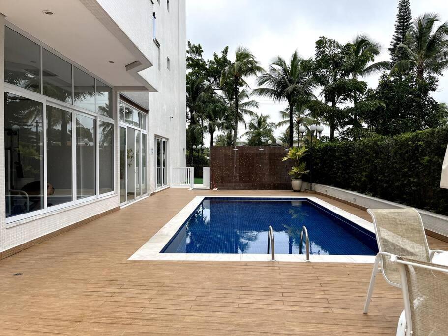 Riviera Renovado 250m da praia