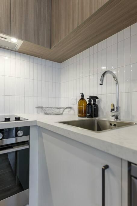 Hereford Central Apartment view 3