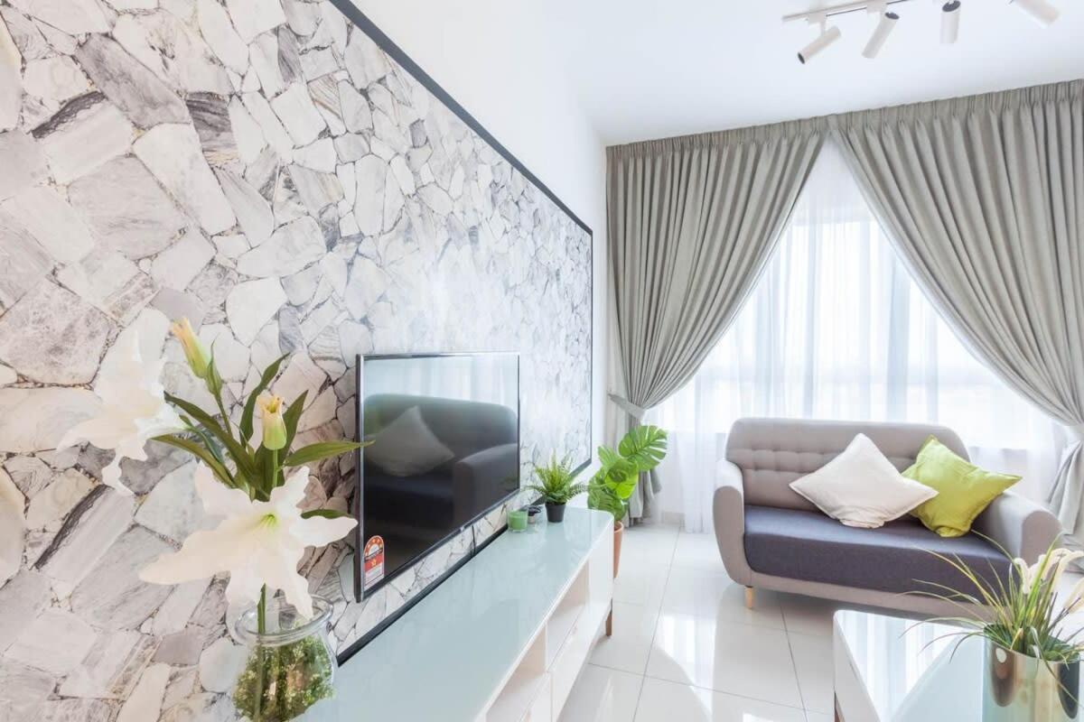 NaiBnB in Impiria Residensi photo 3