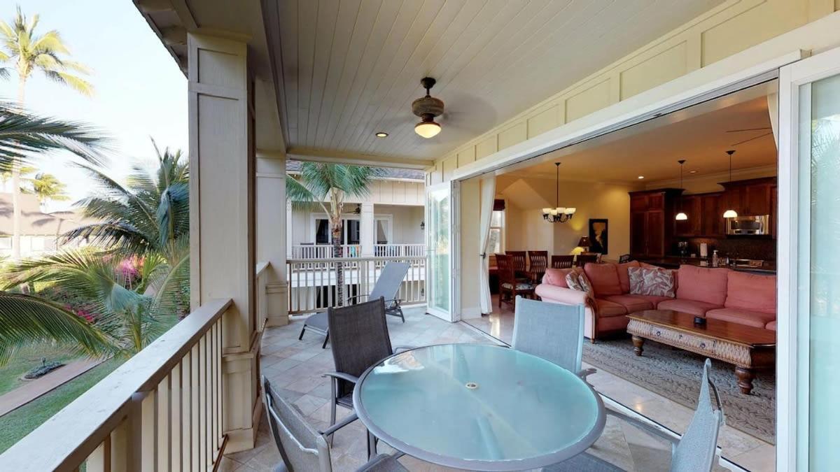 Incredible Luxury Villa in Paradise Near Shopping Golf and 3 Beaches view 4
