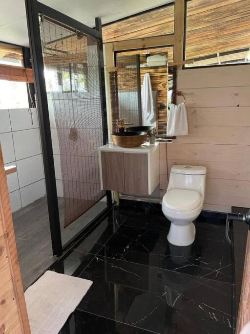 Cabaña entre montañas + Jacuzzi