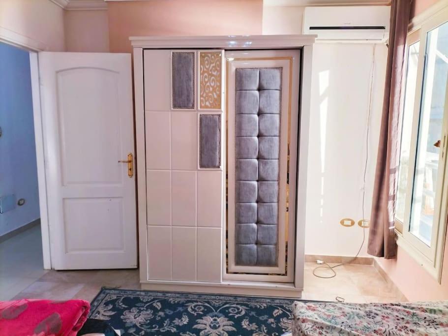 Apartment in Sidi Beshr bahri with clear sea view view 4