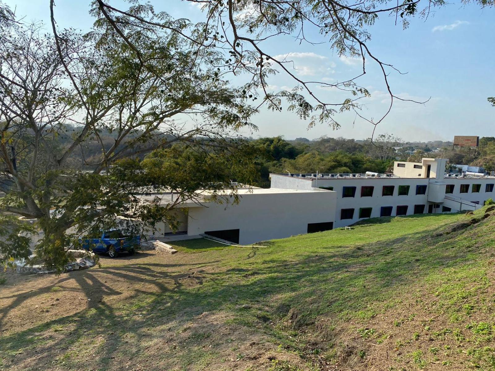 LOS BAMBUES HOTEL
