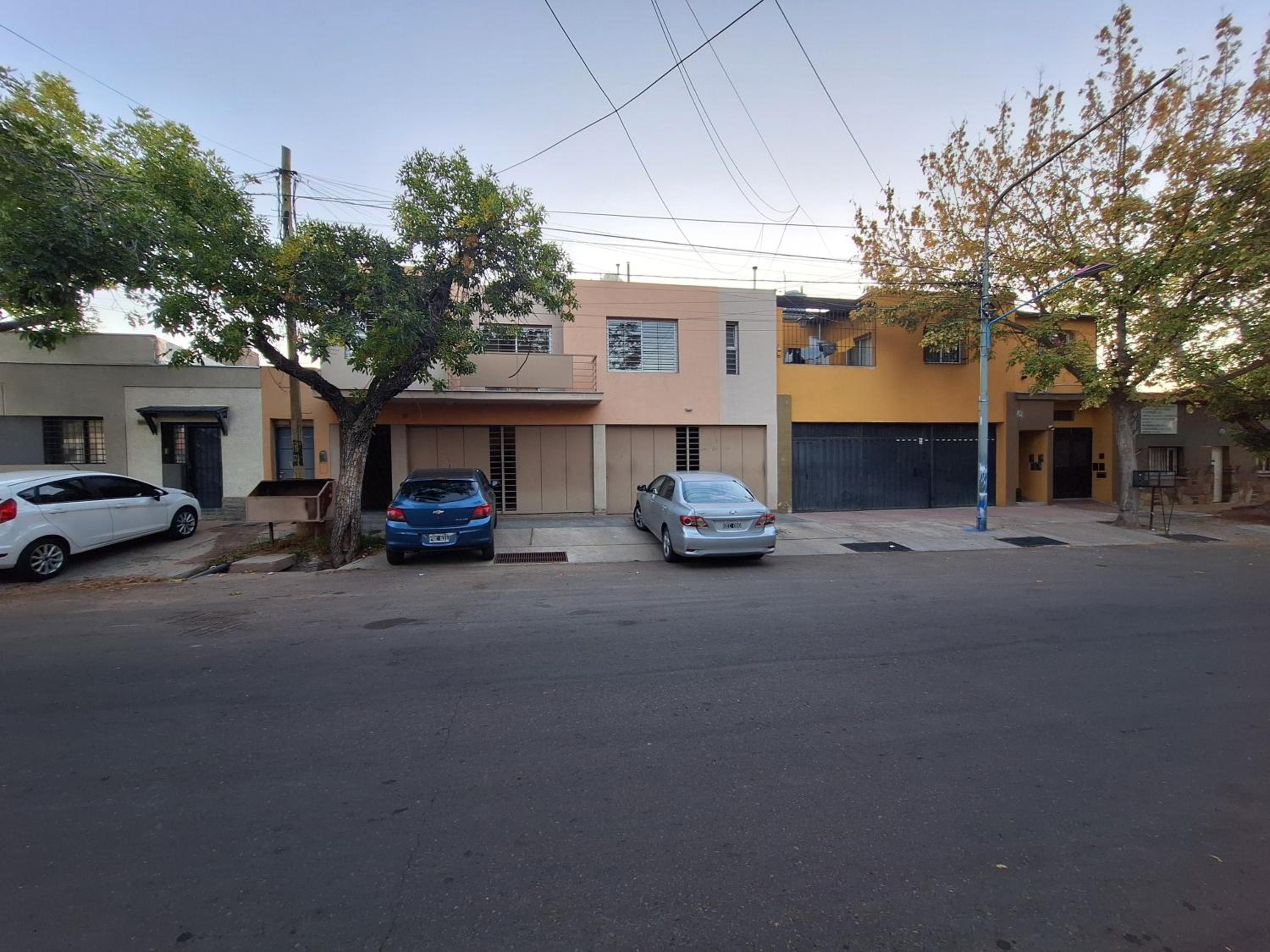 Departamento O'Higgins en Godoy Cruz completo